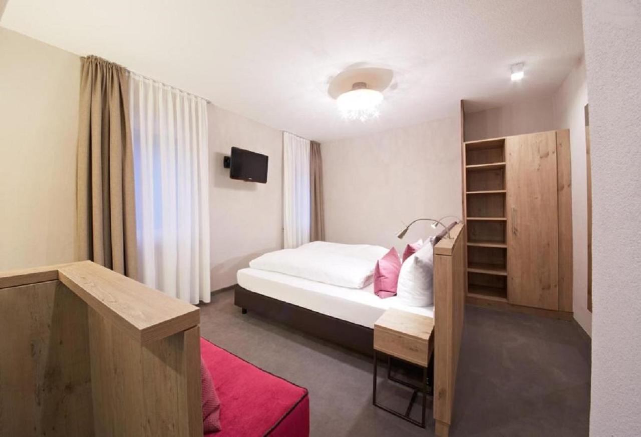 Gaestehaus Zur Traube Reil Εξωτερικό φωτογραφία